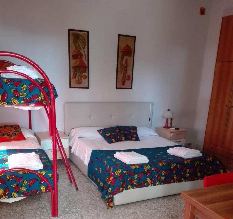 B&B Villa Vittorio Galatone Bagian luar foto