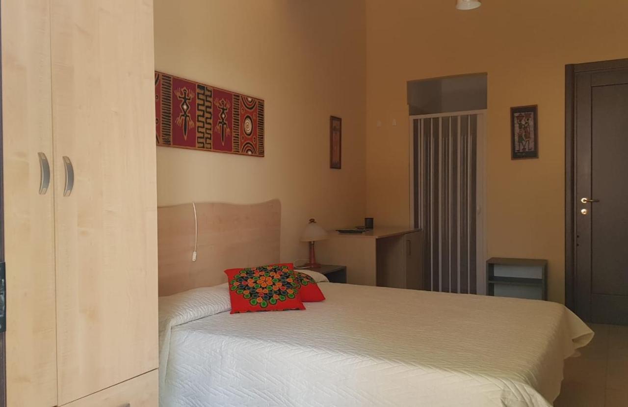 B&B Villa Vittorio Galatone Bagian luar foto