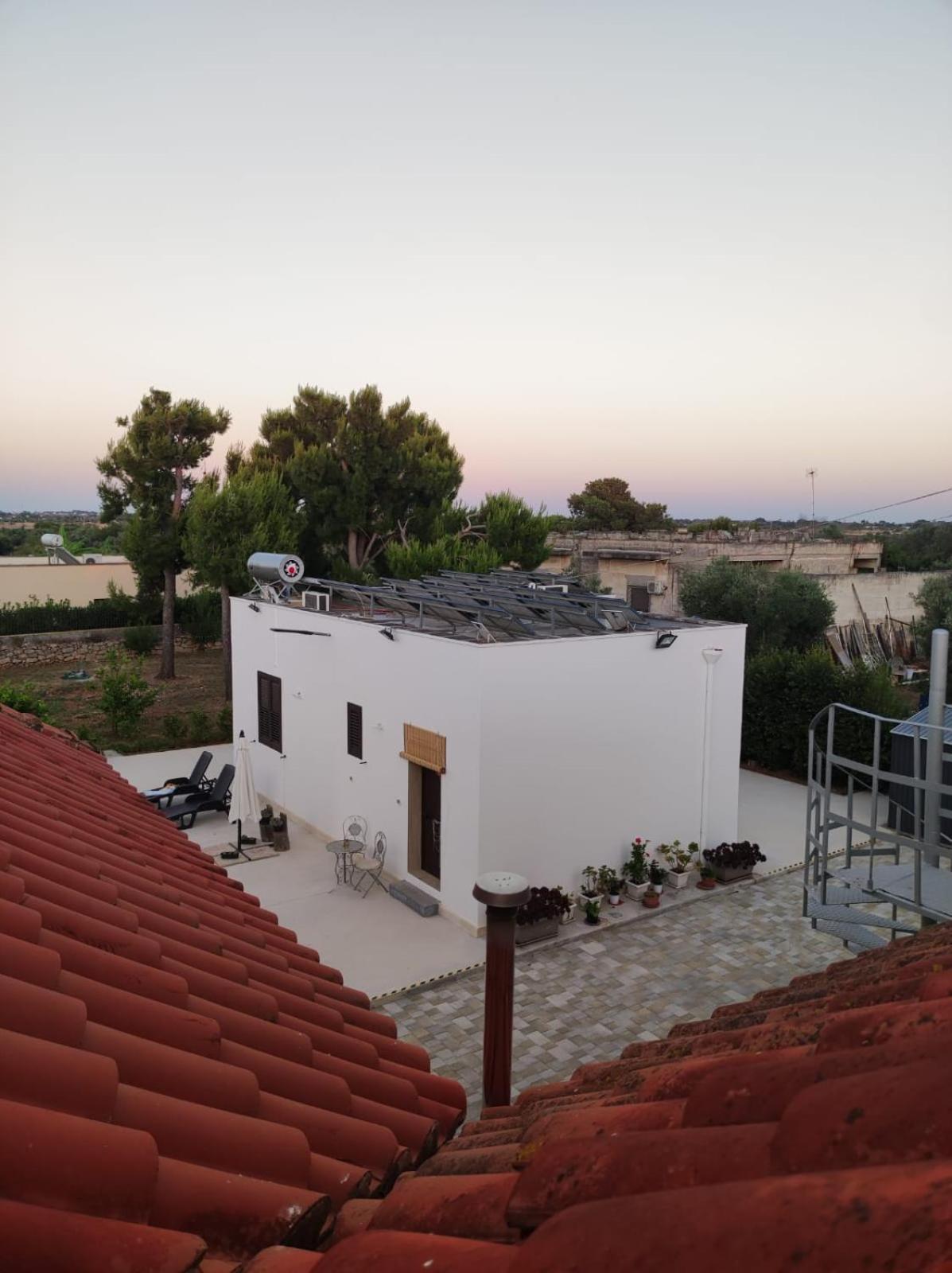 B&B Villa Vittorio Galatone Bagian luar foto