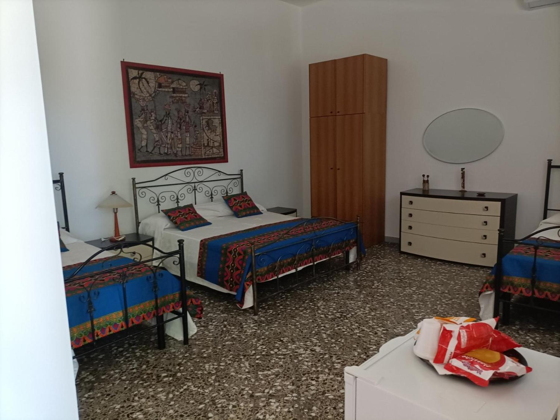 B&B Villa Vittorio Galatone Bagian luar foto